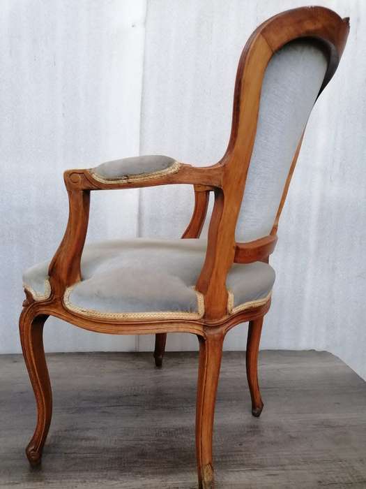A Pair of Oak Louis XV Style chairs