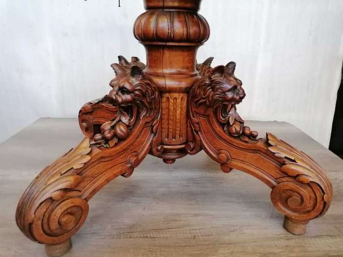 Antique French Huntingstyle Oak Table