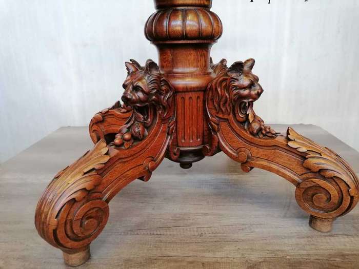 Antique French Huntingstyle Oak Table