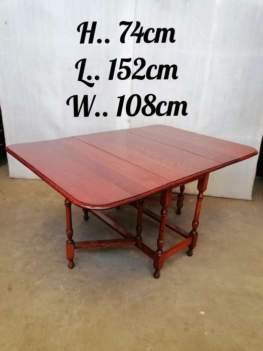 Large Oak Gate Leg Table