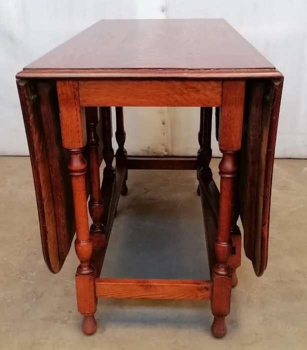 Large Oak Gate Leg Table