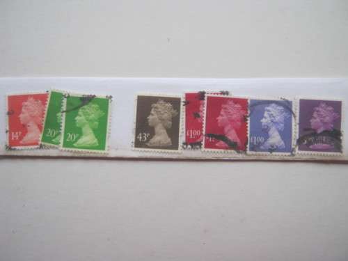 GREAT BRITAIN "QEII" - Clearance Lot of Machins (Two Banks) - Used