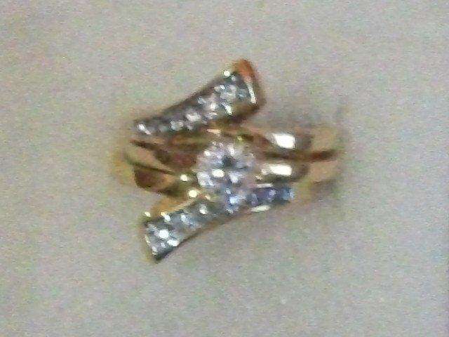 MAD SEASON OFFER!!!GOLD FUSION DESIGNER RING WITH SIM DIAMONDS SIZE 7,8 ,9 Free import
