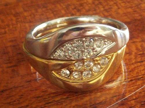 POP[ULAR!!!! GOLD FUSION 2 PIECE DESIGNER RING WITH SIM DIAM SIZE 7,8,9(FREE IMPORT)