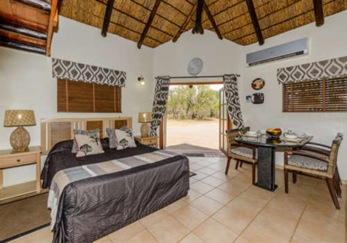 ! BUSH EXPERIENCE ! @ Dikhololo 8-12 April 2024 (Sleep 6) 4-night stay