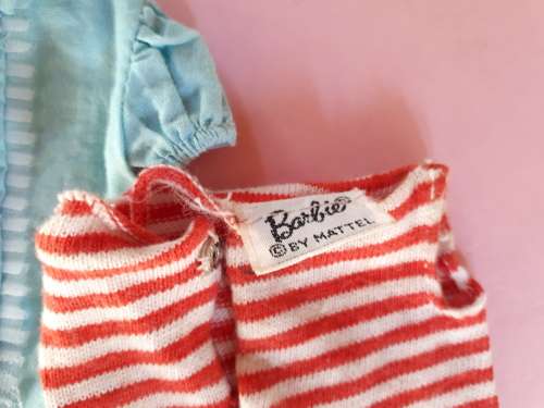 Vintage 1962 Barbie fashion -Pak items