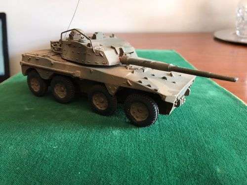 ARMOURED CAR-MEASURES 17 CM