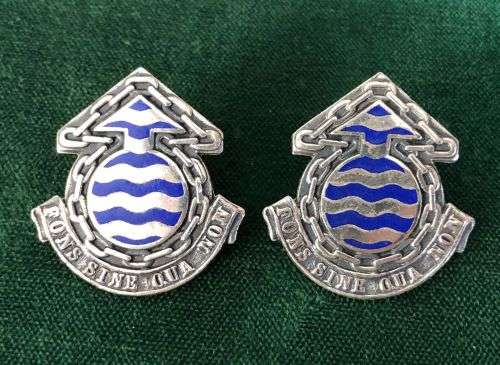 ORDNANCE SERVICE CORPS,CHROME AND ENAMEL COLLAR BADGE PAIR-APPROVED IN 1977-FIRST TYPE-PINS INTACT