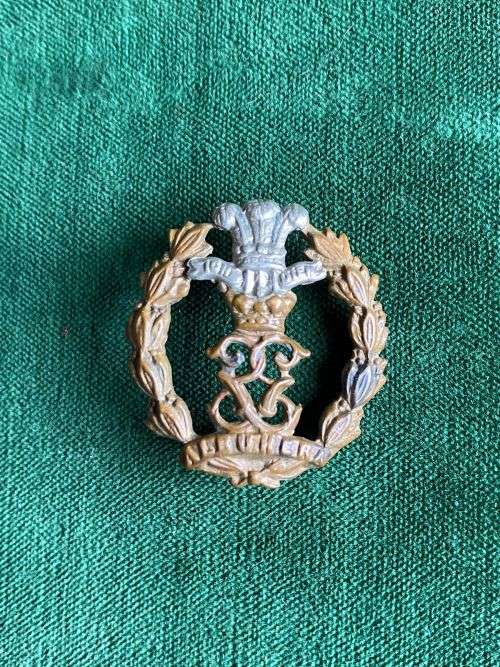 MIDDLESEX REGT. COLLAR BADGE-WORN 1898-1966- 2 LUGS