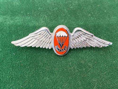 SA PARACHUTE FREEFALL INSTRUCTOR CHROME AND ENAMEL (NO LUCITE) MESS DRESS WING-WORN FROM THE 1970`S-