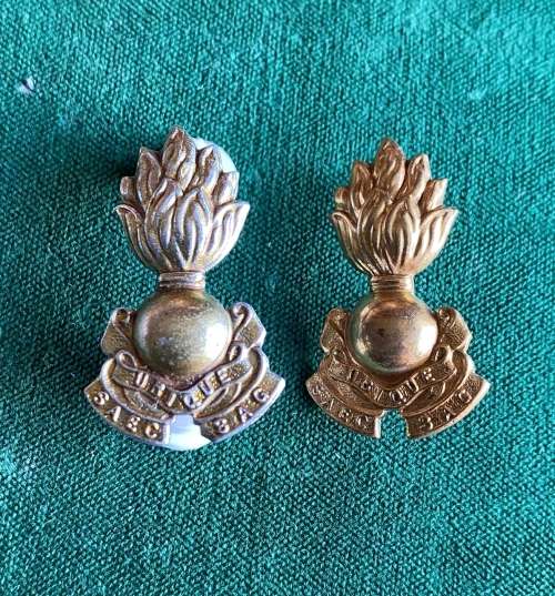 SA ENGINEERS CORPS COLLAR BADGE PAIR-WORN 1945-1979-PINS INTACT