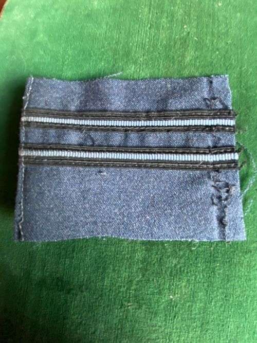 RHODESIA AIR FORCE FLIGHT LIEUTENANT SEWN-ON RANK- 1970`S-80