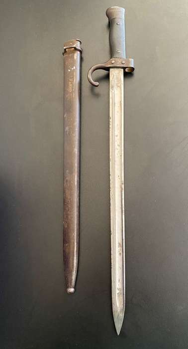 FRENCH 1892 PATTERN BAYONET FOR THE BERTHIER INFANTRY RIFLE-FIRST PATERN WITH BLACK COMPOSITION GRIP
