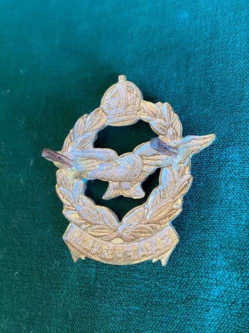 SAAF BRASS CAP BADGE-USED FROM 1933- 2 LUGS-GILT OFFICERS