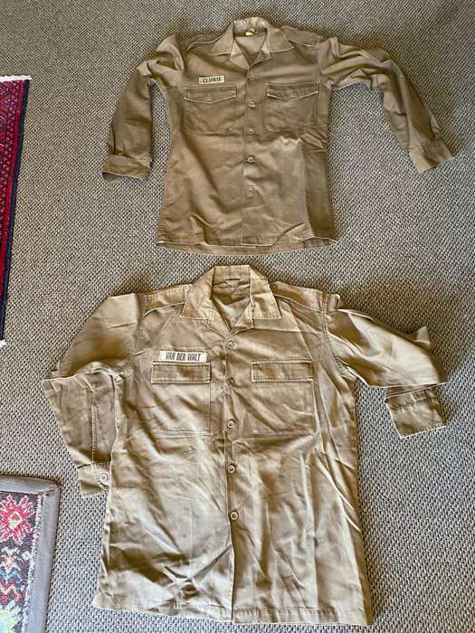SADF BORDER WAR PERIOD LONG SLEEVE SHIRTS-A SIZE SMALL-MEASURES 50 CM ARMPIT TO ARMPIT AND A SIZE ME