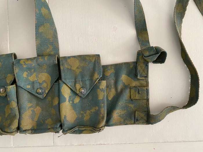 RHODESIAN FEREDAY & SONS (LABELLED) CHEST WEBBING,HANDPRINTED AND BELONGED TO 724919 WO2 ALLAN BARNE