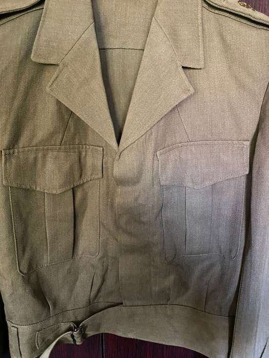 SA BUNNY JACKET-PURE WOOL LABEL-DATED 1972-SIZE MEDIUM-MEASURES 53 CM ARMPIT TO ARMPIT -GOOD CONDITI