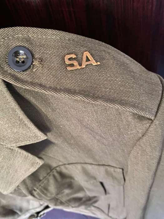 SA BUNNY JACKET-PURE WOOL LABEL-DATED 1972-SIZE MEDIUM-MEASURES 53 CM ARMPIT TO ARMPIT -GOOD CONDITI