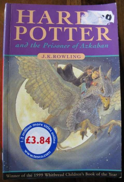 HARRY POTTER & THE PRISONER OF AZKABAN.  1ST EDITION PUBLISHED IN GREAT BRITAIN IN 1999
