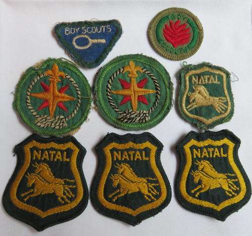 SELECTION OF BOY SCOUTS CLOTH BADGES-8 IN TOTAL