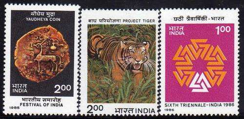 INDIA 7 STAMPS BETWEEN 1983-89 UMM. CAT 17,75 POUNDS.