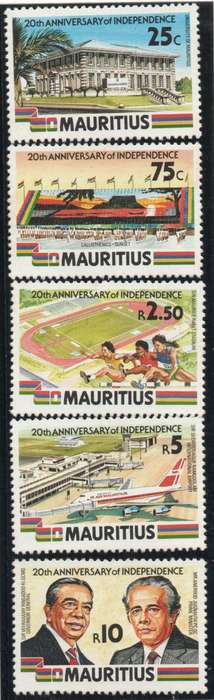 Mauritius 1988 `20th Anniv of Independence` set of 5 unmounted mint. SG 781-785. Cat £4,65 (2013)