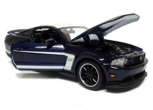 Ford Mustang Boss 302 die cast model