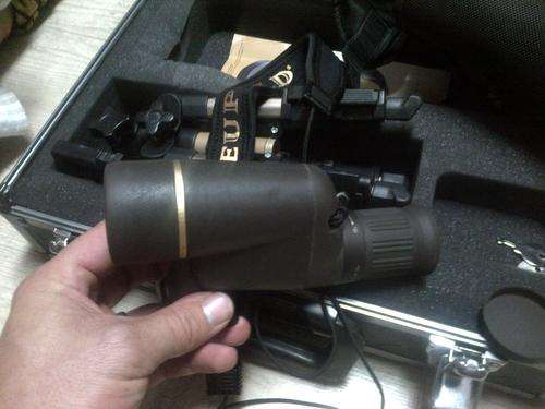 Leupold Compact 10-20x40 Spotting Scope
