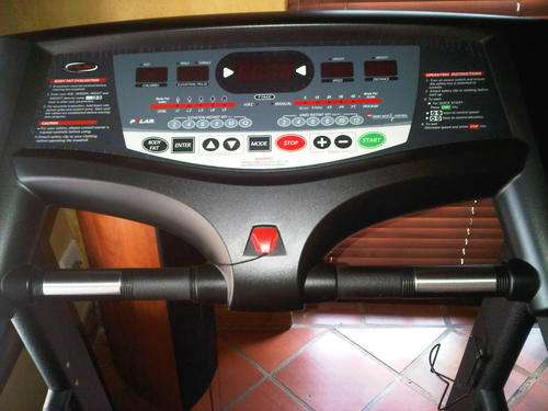 TREADMILL - Trojan Evolution Platinum Series in EXCELLENT condition