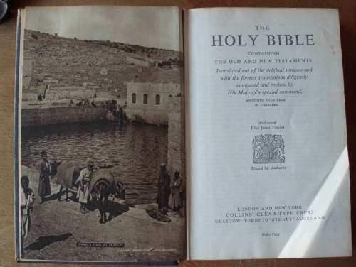 Bible - King James 1958 pocket illustrated Collins