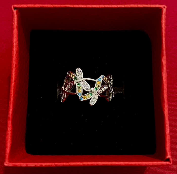 BRAND NEW - Stunning Sterling Silver Dragonfly Zirconia Ring