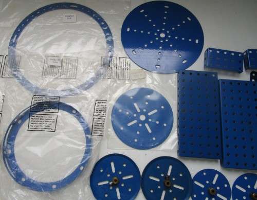 **Meccano Parts**Blue/Yellow...Parts,Gears,Girders etc etc..As per Photos
