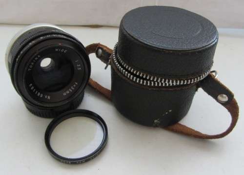 Tokina Wide 35mm f3.5 Good Condition Incl Pentax M-42 Adapter Filter and case.