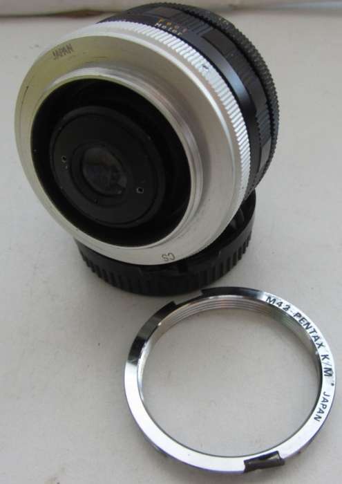 Tokina Wide 35mm f3.5 Good Condition Incl Pentax M-42 Adapter Filter and case.