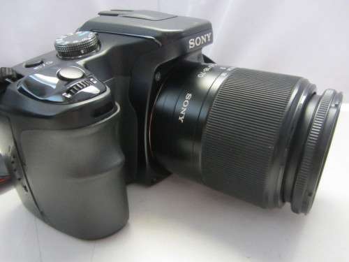 Sony Alpha A-100 Digital Camera-Sony Macro DT 3.5-5.6/18-70 Lens.
