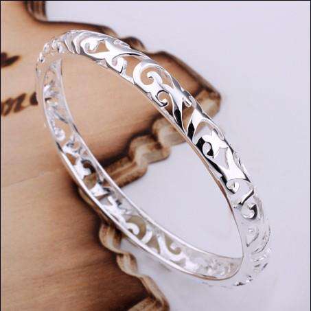 Sterling Silver Hollow Detailed Bangle