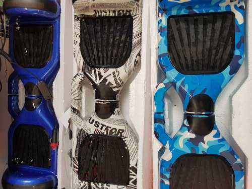 Brand New Balance Wheel 6.5 inch Hoverboard Bluetooth Sound and LED Lights Priced to Go