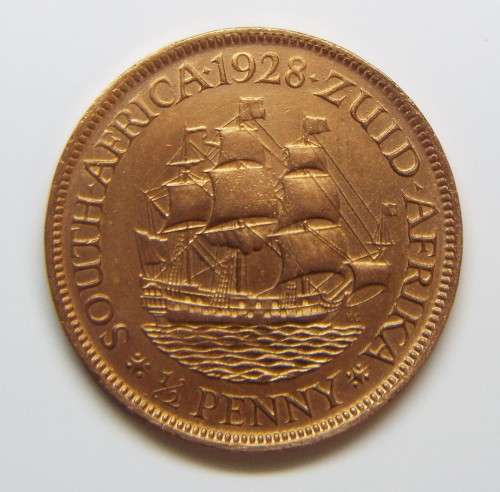 NICE .1928  UNION 1/2 PENNY IN SUPER CONDITION  @R1 START ,,,,