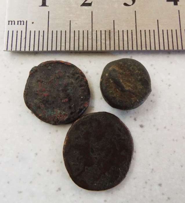 RARE Ancient Roman  Coins x 3 as 1 lot ,,,2000 year old coins(B)