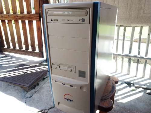 SAHARA/ASUS DESKTOP COMPUTER (RATHER OLD SPECS)
