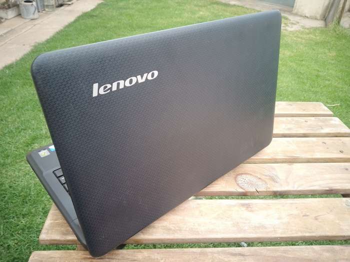 Lenovo G550 Laptop