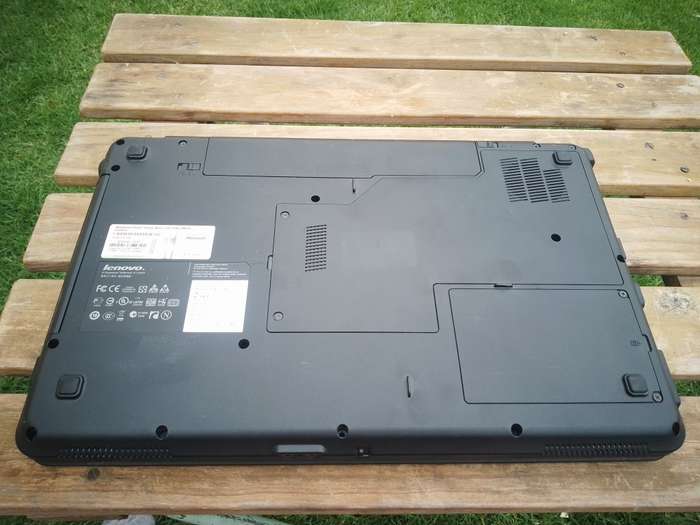 Lenovo G550 Laptop