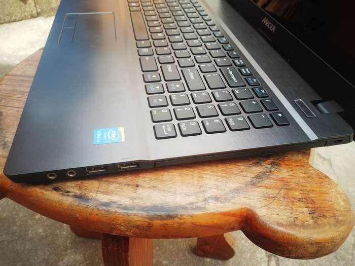 MECER W550 -- Core i3 4000M, 4 Gig Ram, 320 Gig HDD, Intel HD 4600 GFX, GOOD BATTERY&GOOD CONDITION