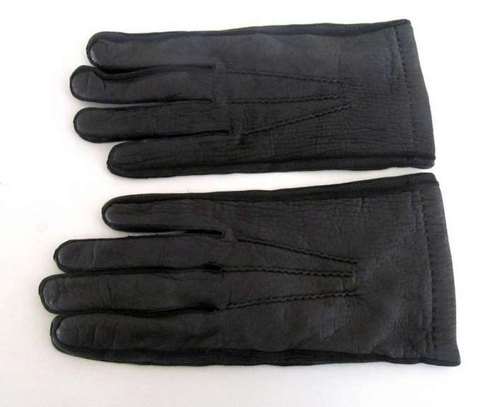 4 PAIRS OF VINTAGE LEATHER GLOVES