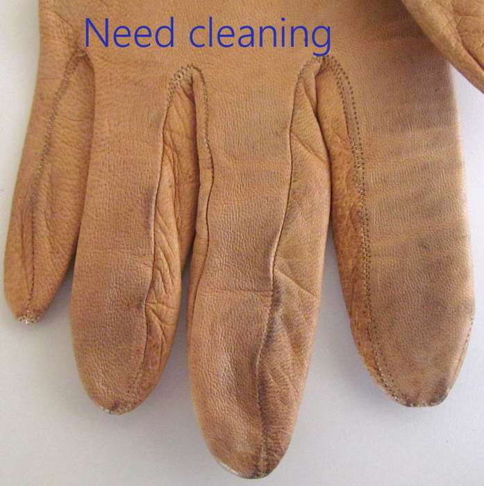 4 PAIRS OF VINTAGE LEATHER GLOVES