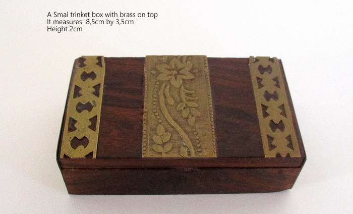 A LOT OF INTERESTING SMALL ITEMS--Please read
