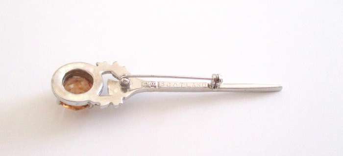 A SCOTTISH BROOCH BY WELL KNOWN MAKER DAWSON-Check your load shedding times