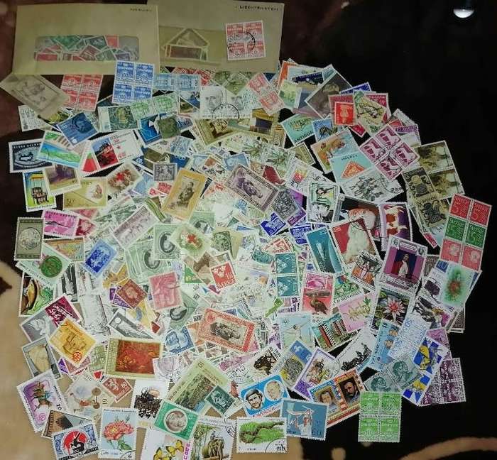 2000 x World Stamps - very nice lot from various countries