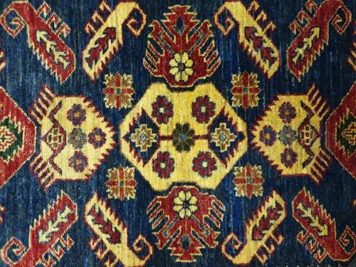 Handwoven Persian Kazak 174 x 118