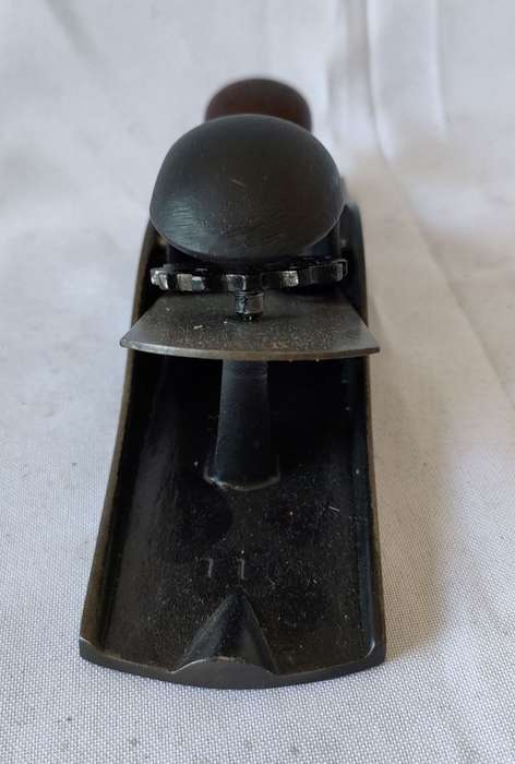 Small Old planer in excellent condition: Length: 125mm: Scarce